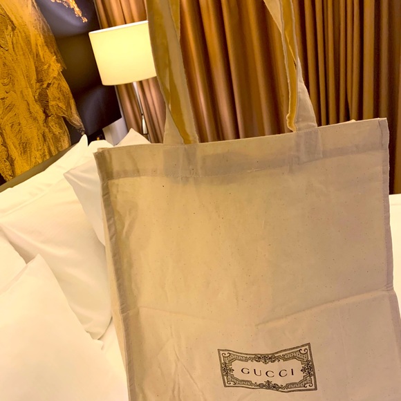 Brand new fabric authentic Gucci  bag . Must have! - Picture 4 of 4